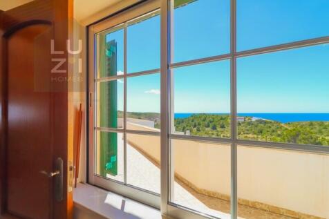 Luxury 6 bedroom villa with pool in Burgau, Algarve - Luzi Homes