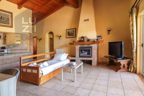 Paradise farm T5&#43;T1 with swimming pool and riding arenas, on the outskirts of Lagos - Luzi Homes