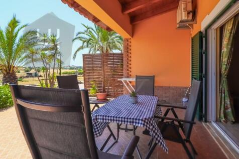 Paradise farm T5&#43;T1 with swimming pool and riding arenas, on the outskirts of Lagos - Luzi Homes