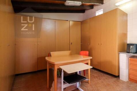 Paradise farm T5&#43;T1 with swimming pool and riding arenas, on the outskirts of Lagos - Luzi Homes