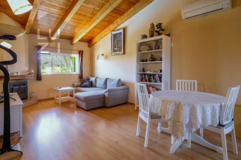 Paradise farm T5&#43;T1 with swimming pool and riding arenas, on the outskirts of Lagos - Luzi Homes