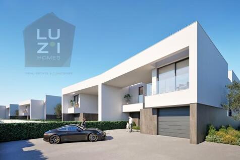 Stunning villa with garage and swimming pool, under construction, in Ponta da Piedade, Lagos - Deal Homes