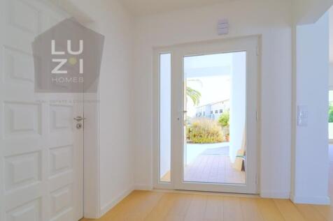 Fully renovated 3 bedroom villa, in a quiet area, Praia da Luz - Luzi Homes