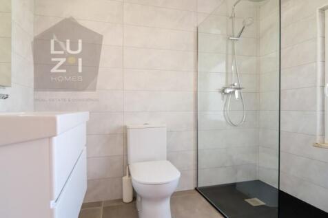 Fully renovated 3 bedroom villa, in a quiet area, Praia da Luz - Luzi Homes