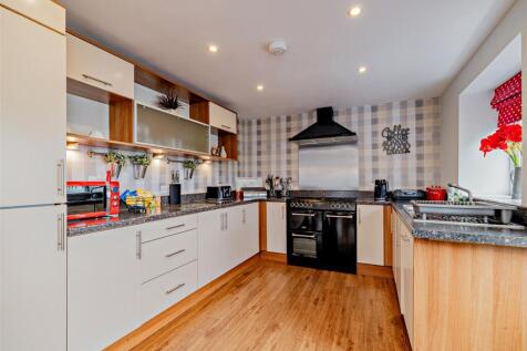 Tyn Llyn Kitchen