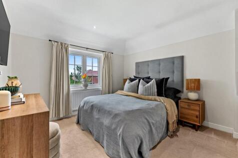 Main Bedroom