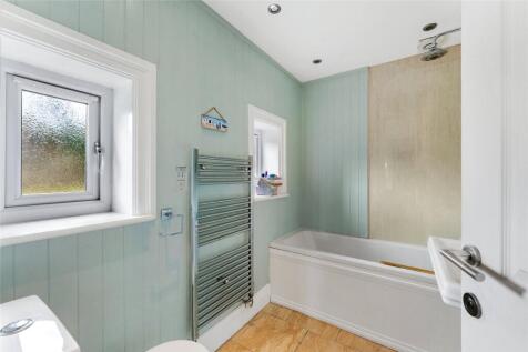 Lodge - Bathroom