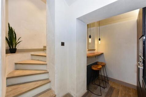 32a Walton St (1).JPG