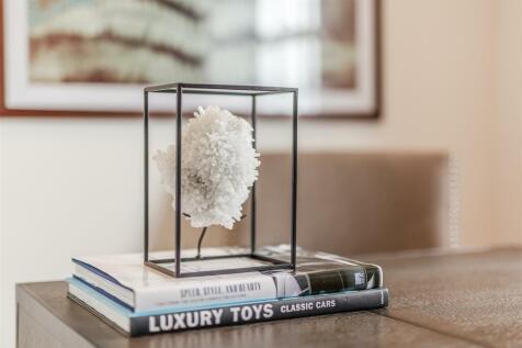 8316099-interior31.jpg