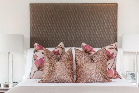 8316099-interior12.jpg