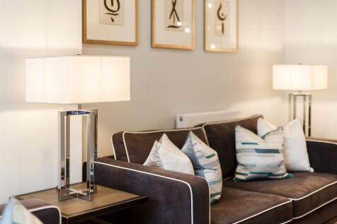 8316097-interior18.jpg