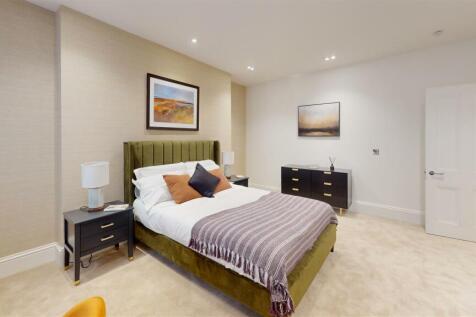 2-Halkin-Street-Bedroom.jpg