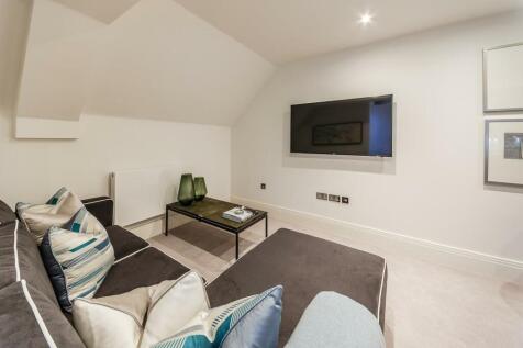 8317875-interior15.jpg