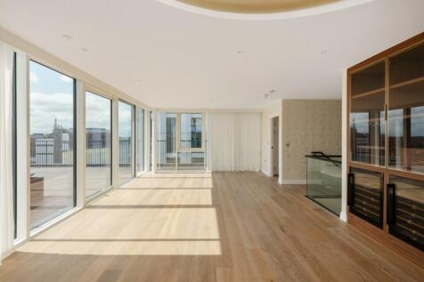 40 Savoy House Hi-4.jpg