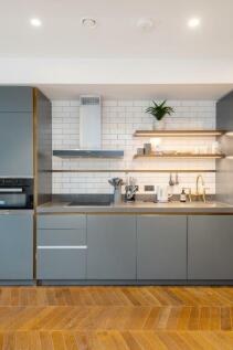 Apartment 65, Switch House East Hi-5.jpg