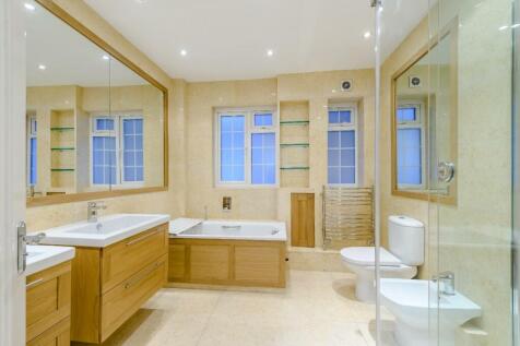 8451956-interior32.jpg