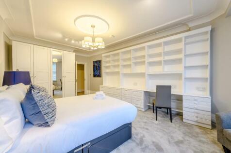 8451956-interior17.jpg