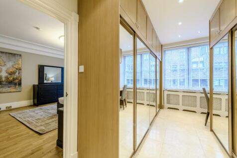 8451956-interior30.jpg