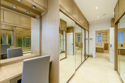8451956-interior31.jpg