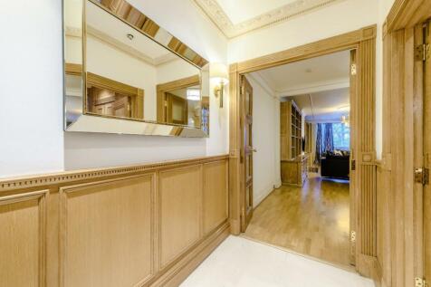 8451956-interior02.jpg