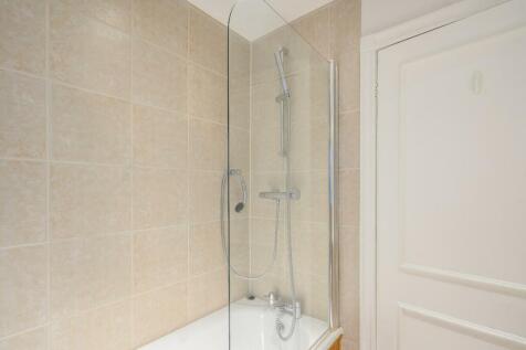 8452739-Interior17.jpg