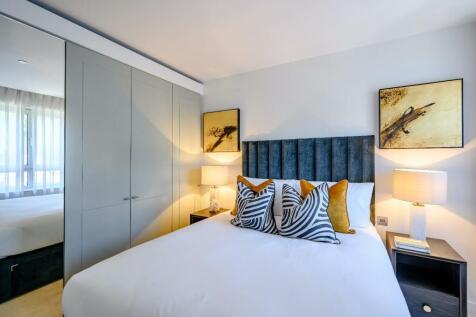 8429664-interior09.jpg