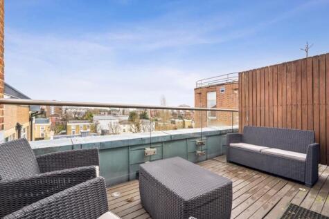 52 17 hall road 6.jpg