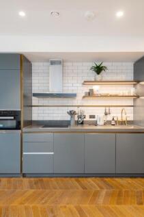 Apartment 65, Switch House East Hi-5.jpg