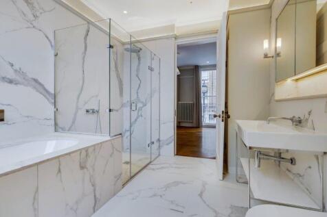14_Master Ensuite-1.jpg