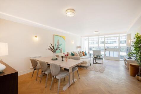 23 Ambika House Hi-10.jpg