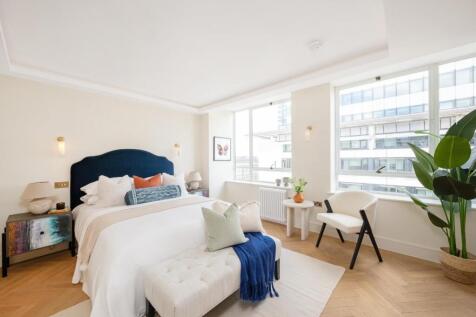 23 Ambika House Hi-21.jpg
