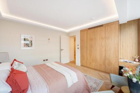 23 Ambika House Hi-30.jpg