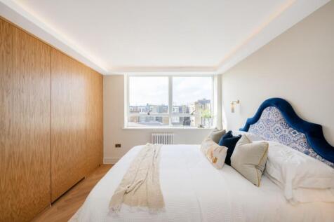 23 Ambika House Hi-36.jpg