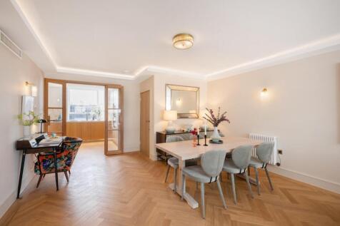 23 Ambika House Hi-8.jpg
