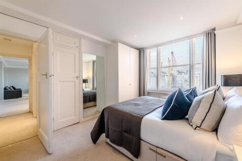 8442890-interior15.jpg