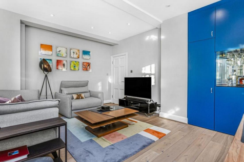 Living room 2.PNG