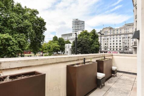 First Floor Flat, 138 Park Lane (17).JPG