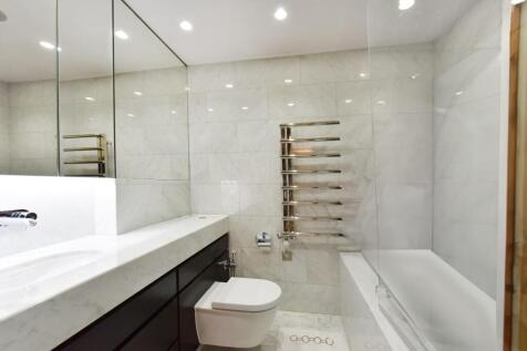 First Floor Flat, 138 Park Lane (4).JPG