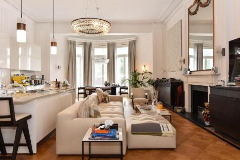 First Floor Flat, 138 Park Lane (9).JPG