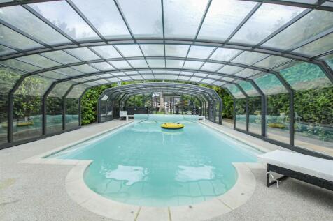 swimming pool 3.jpg