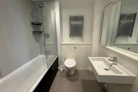 Bathroom.jpeg