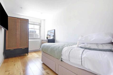 Bed3.jpg