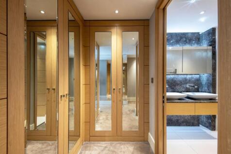 3 benson house 3301 dressing.jpg