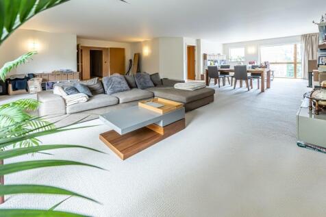 Living Room.jpeg