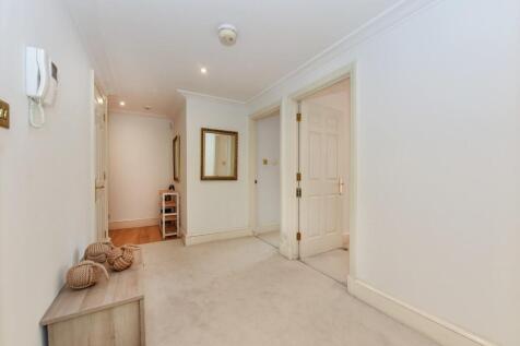 310, Regent Court (1).JPG