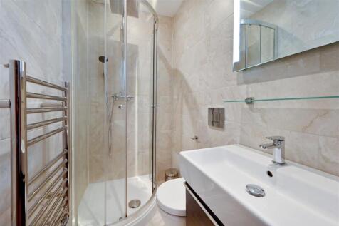 10-Barrie-House (15).JPG