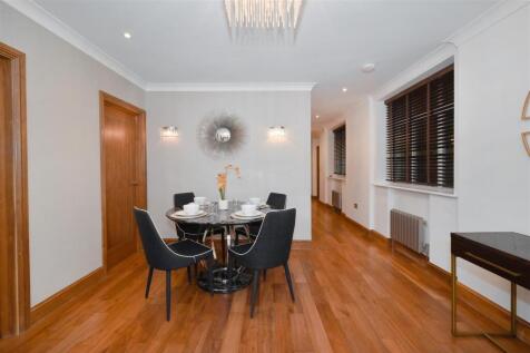 10-Barrie-House (5).JPG