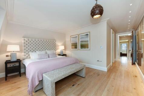 3, 9 Curzon Street (13).JPG