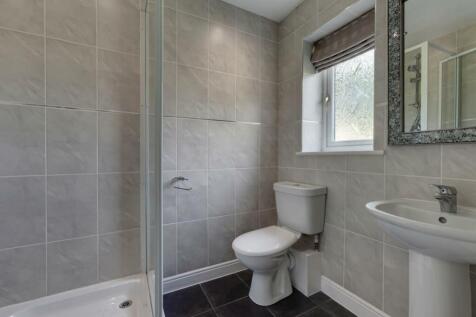 Bedroom 2 En-Suite