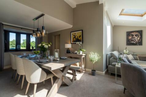 Living/Dining Room